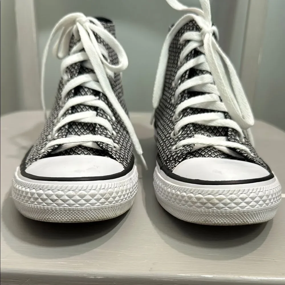 Converse Chuck Taylor High Top Sneakers Black White Pattern Size 8